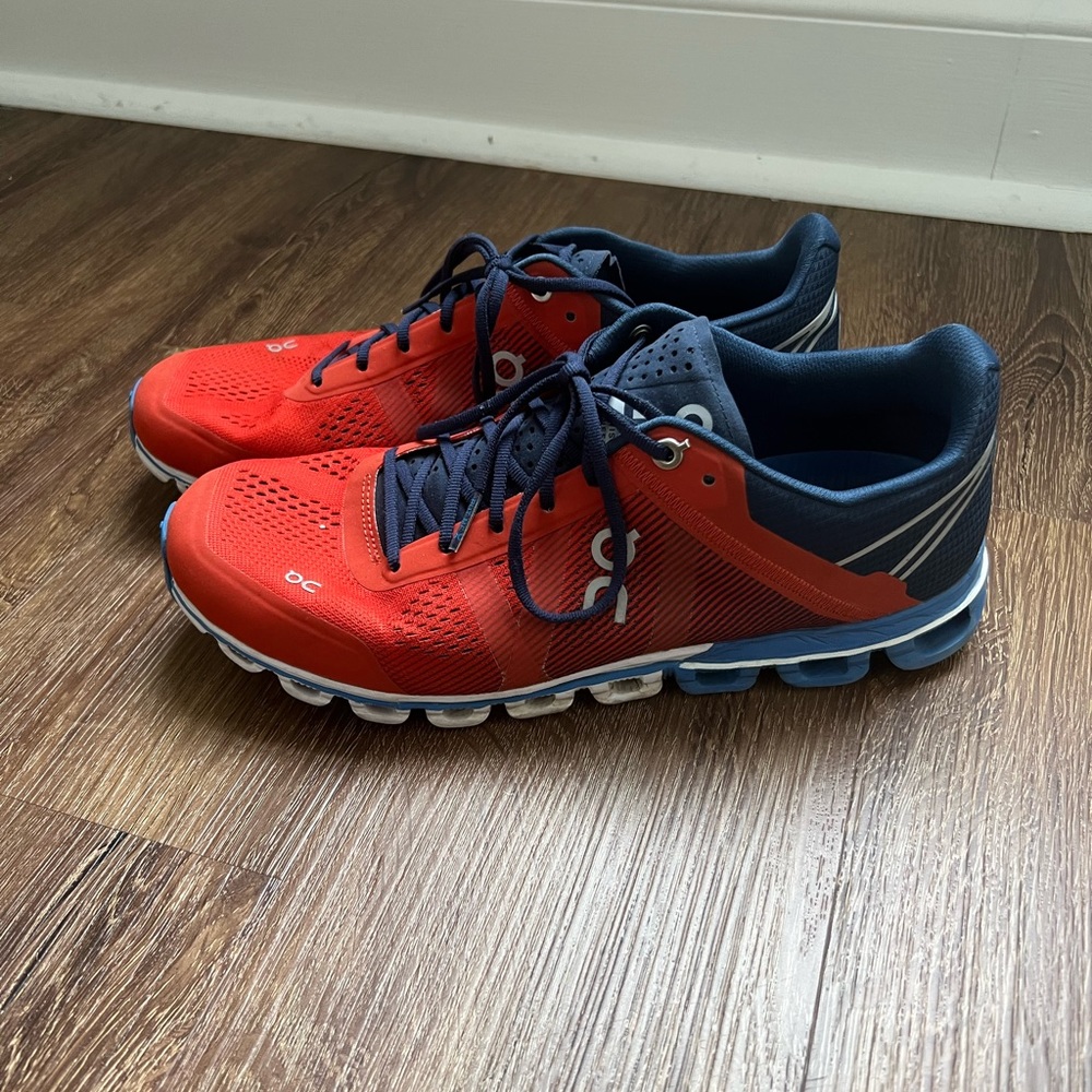 ON Cloud Mens 8.5